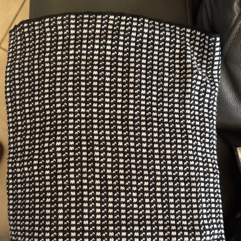 Black and White Neck Gaiter